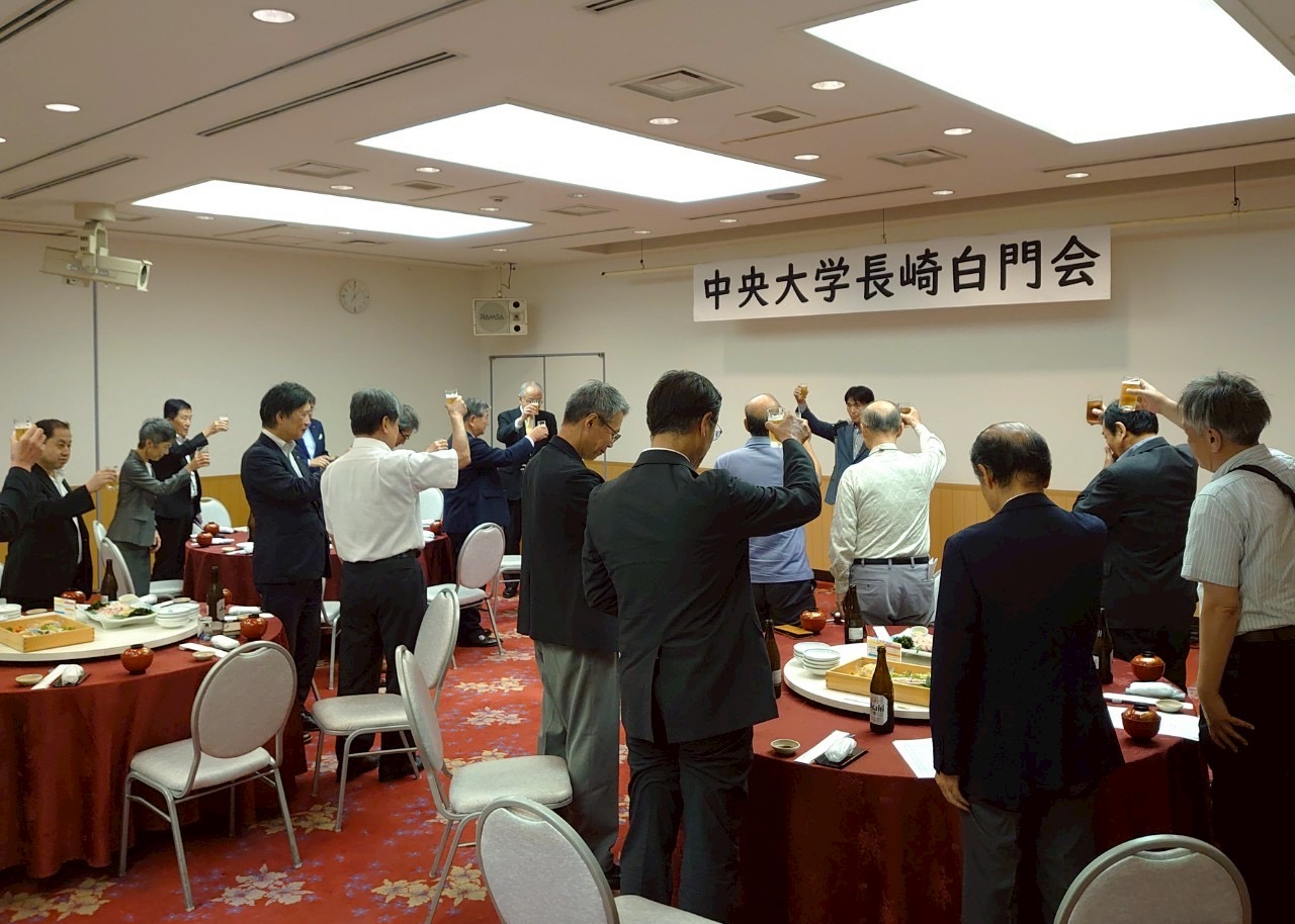 懇親会